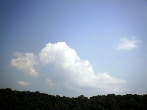 Image of a cumulous cloud