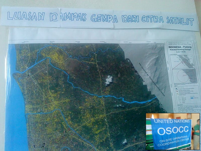 Image of a ZKI map in UN OSOCC in Padang