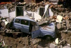 Image of a squished car from the 1989 Faial earthquake