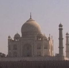 Photo of the Taj Mahal. Credit BBC.