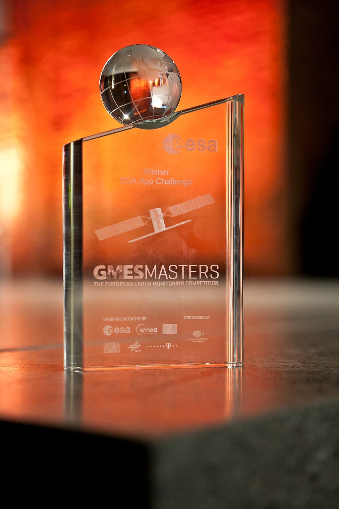 Image of the GMES Masters Trophy. Source: Anwendungszentrum GmbH Oberpfaffenhofen.