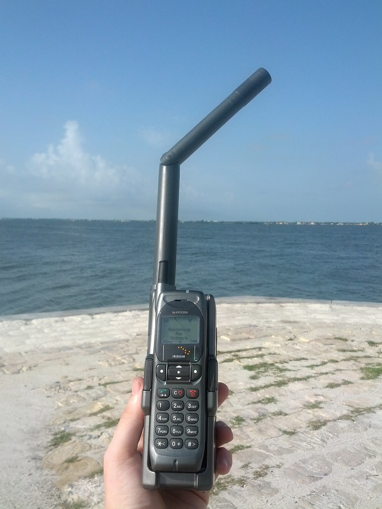 Picture of an Iridium satellite phone
